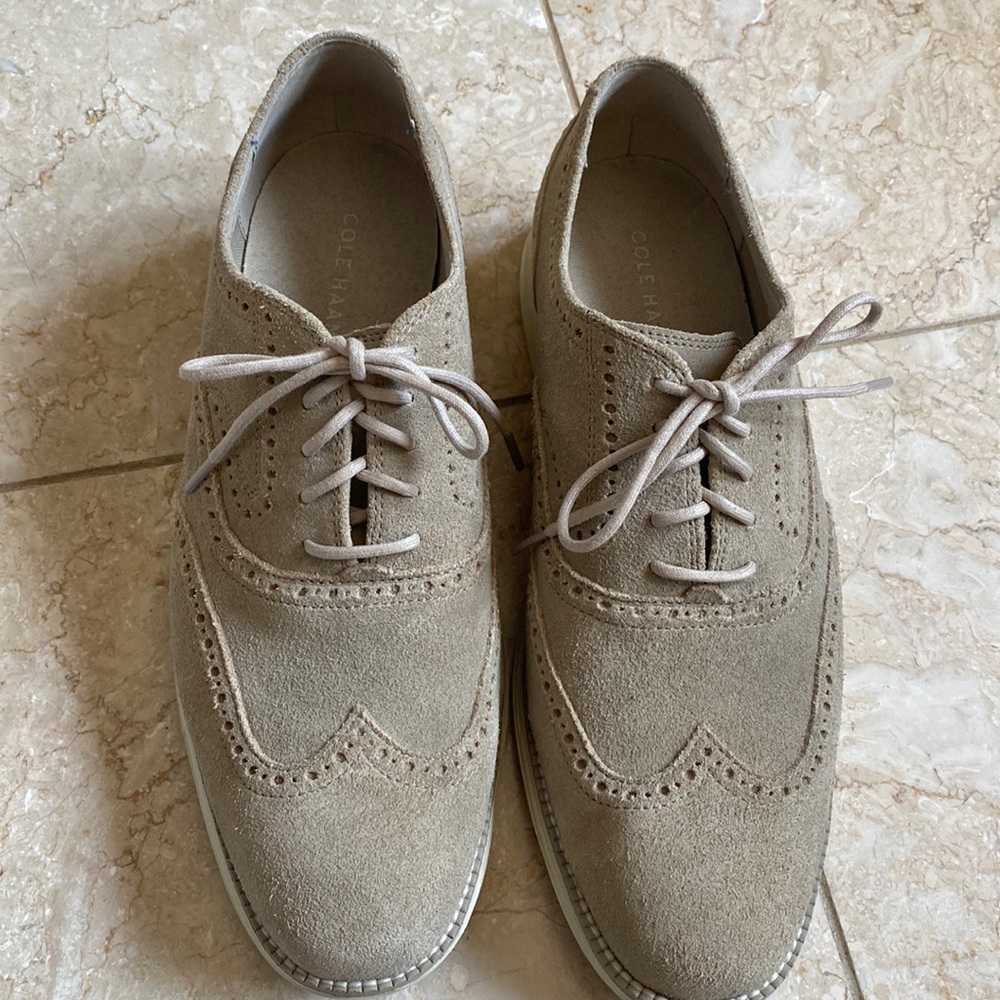 Cole Haan sand color suede Oxford wingtip lace up shoes.